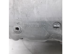 Ölwanne van een Citroën C4 Grand Picasso (UA) 2.0 HDiF 16V 135 2007