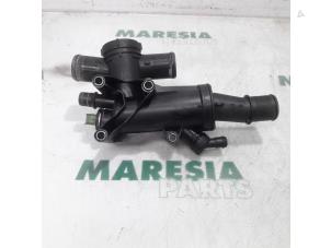 Used Thermostat housing Citroen C4 Grand Picasso (UA) 2.0 HDiF 16V 135 Price € 30,00 Margin scheme offered by Maresia Parts