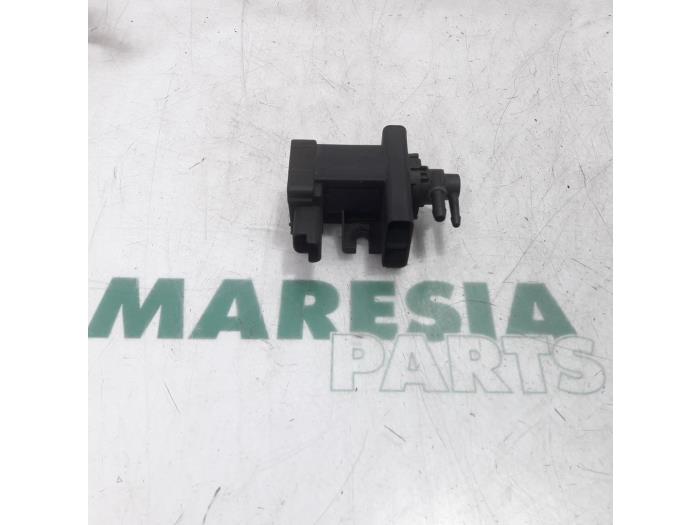 Usagé Régulateur pression turbo Citroen C4 Grand Picasso (UA) 2.0 HDiF 16V 135 Prix € 25,00 Règlement à la marge proposé par Maresia Parts