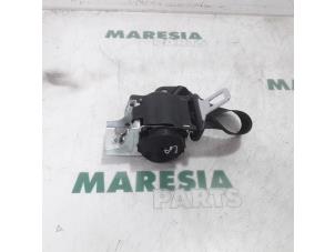 Used Rear seatbelt, left Alfa Romeo 159 Sportwagon (939BX) 3.2 JTS V6 24V Price € 50,00 Margin scheme offered by Maresia Parts