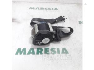 Usados Cinturón de seguridad derecha delante Alfa Romeo 159 Sportwagon (939BX) 3.2 JTS V6 24V Precio € 40,00 Norma de margen ofrecido por Maresia Parts
