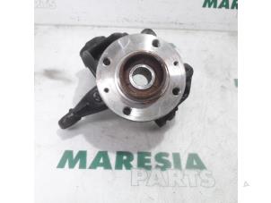 Used Knuckle, front right Citroen C3 (SX/SW) 1.2 12V e-THP PureTech 110 Price € 60,00 Margin scheme offered by Maresia Parts
