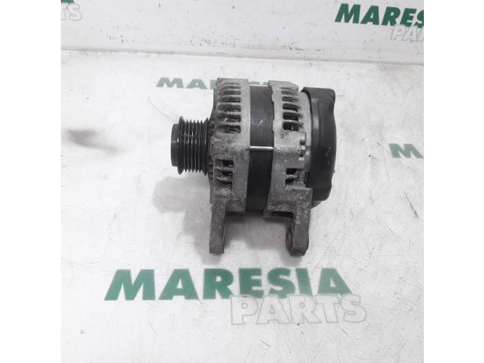 Begagnade Dynamo Alfa Romeo 159 Sportwagon (939BX) 3.2 JTS V6 24V Pris € 157,50 Marginaltabell erbjuds av Maresia Parts