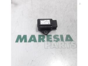 Usagé Ordinateur ESP Peugeot 307 CC (3B) 2.0 16V Prix € 40,00 Règlement à la marge proposé par Maresia Parts