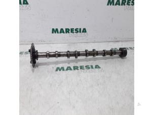 Used Camshaft Peugeot Boxer (U9) 2.2 HDi 120 Euro 4 Price € 127,05 Inclusive VAT offered by Maresia Parts