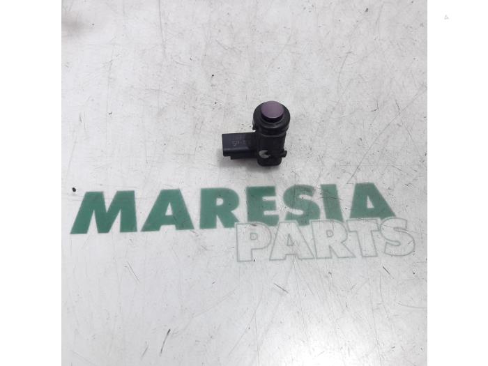 Usados Sensor PDC Peugeot 407 SW (6E) 2.0 HDiF 16V Precio € 35,00 Norma de margen ofrecido por Maresia Parts