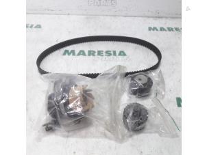 Used Timing belt tensioner Fiat 500/595/695 1.4 T-Jet 16V 695 Price € 50,00 Margin scheme offered by Maresia Parts