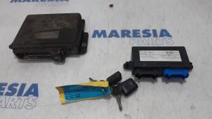 Engine management computer from a Renault Espace (JE) 3.0 V6 24V Grand Espace 1998