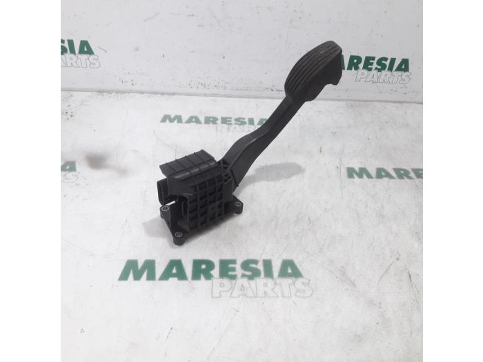 Begagnade Gaspedalsensor Fiat 500 (312) 1.4 16V Pris € 19,99 Marginaltabell erbjuds av Maresia Parts