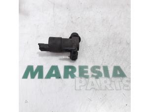 Gebrauchte Scheibensprüherpumpe vorne Citroen C2 (JM) 1.6 16V VTR Preis € 10,00 Margenregelung angeboten von Maresia Parts