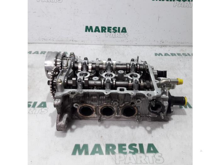 Begagnade Topplock Peugeot 107 1.0 12V Pris € 157,50 Marginaltabell erbjuds av Maresia Parts