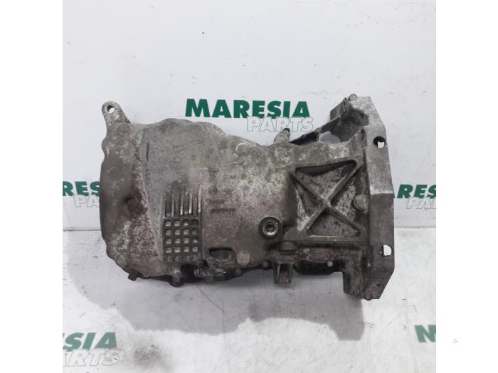 Gebrauchte Ölwanne Renault Clio III (BR/CR) 1.6 16V GT Preis € 40,00 Margenregelung angeboten von Maresia Parts