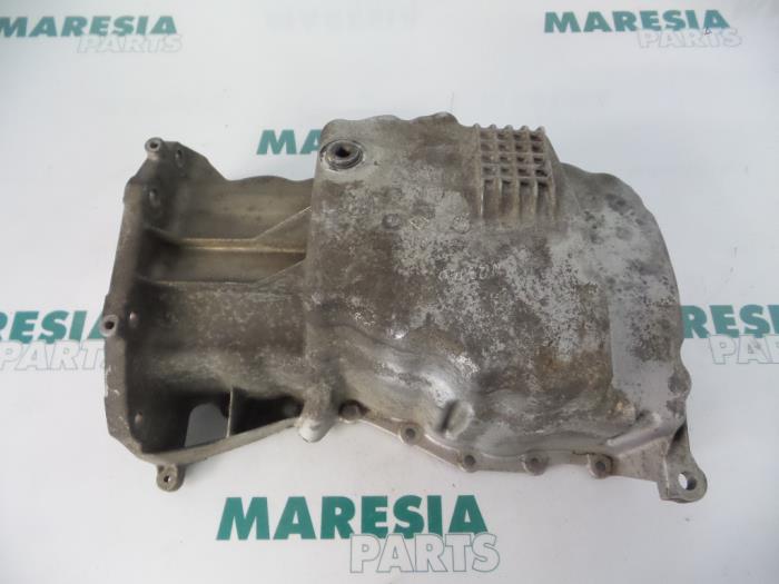 Gebrauchte Ölwanne Renault Megane (EA) 1.6 16V Sport Preis € 30,00 Margenregelung angeboten von Maresia Parts