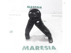 Used Gearbox mount Citroen C-Crosser 2.2 HDiF 16V Price € 35,00 Margin scheme offered by Maresia Parts