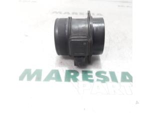 Used Airflow meter Citroen C-Crosser 2.2 HDiF 16V Price € 35,00 Margin scheme offered by Maresia Parts