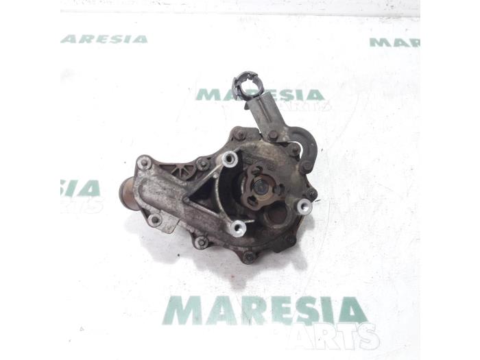 Begagnade Vattenpump Citroen Jumper (U9) 2.2 HDi 120 Pris € 48,40 Inklusive moms erbjuds av Maresia Parts