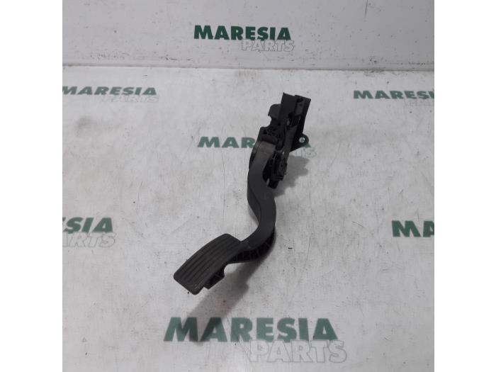 Begagnade Gaspedalsensor Citroen Jumper (U9) 2.2 HDi 120 Pris € 60,50 Inklusive moms erbjuds av Maresia Parts