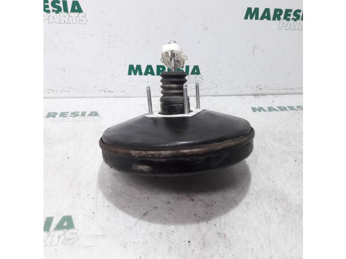 Usagé Servo frein Peugeot Boxer (U9) 2.2 HDi 120 Euro 4 Prix € 72,60 Prix TTC proposé par Maresia Parts