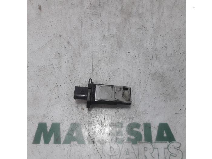 Begagnade Luftflödesmätare Fiat Ducato (250) 2.2 D 100 Multijet Euro 4 Pris € 60,50 Inklusive moms erbjuds av Maresia Parts