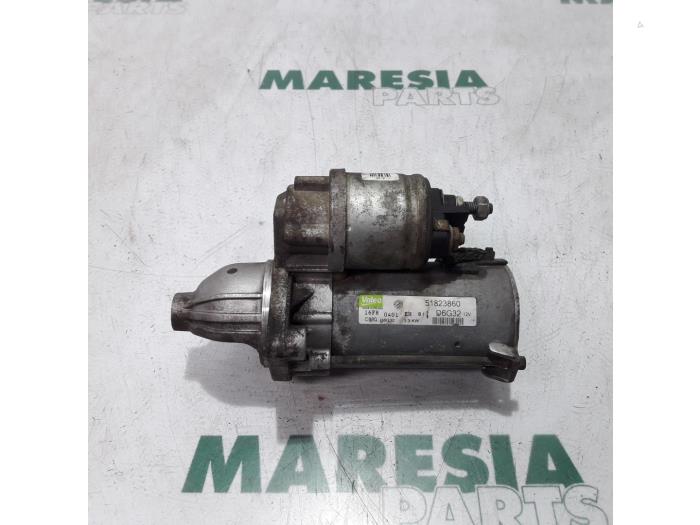 Gebrauchte Anlasser Fiat Doblo Cargo (223) 1.3 D 16V Multijet DPF Preis € 50,00 Margenregelung angeboten von Maresia Parts