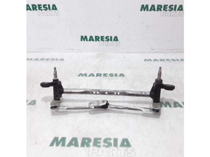 Wiper mechanism Fiat 500 0.9 TwinAir 80 52032581 DENSO