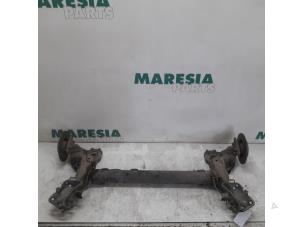Used Rear-wheel drive axle Peugeot 207 CC (WB) 1.6 16V Price € 210,00 Margin scheme offered by Maresia Parts