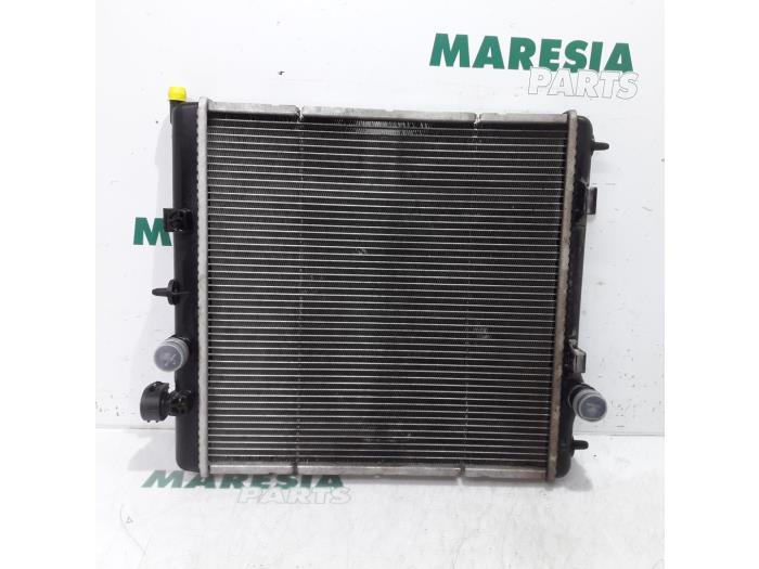 Radiator from a Peugeot 207 CC (WB) 1.6 16V 2010