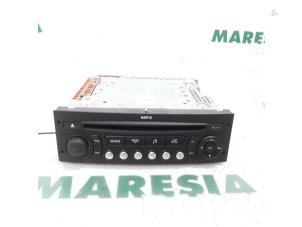 Used Radio CD player Peugeot 207/207+ (WA/WC/WM) 1.4 16V Price € 60,00 Margin scheme offered by Maresia Parts