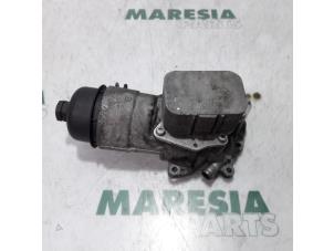 Usagé Support filtre à huile Peugeot 207 SW (WE/WU) 1.6 HDi 16V Prix € 60,00 Règlement à la marge proposé par Maresia Parts