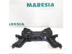 Gebrauchte Unterrahmen Peugeot 308 CC (4B) 1.6 HDiF 16V Preis € 50,00 Margenregelung angeboten von Maresia Parts