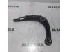 Front lower wishbone, left from a Peugeot 308 CC (4B), 2009 / 2015 1.6 HDiF 16V, Convertible, Diesel, 1.560cc, 84kW (114pk), FWD, DV6C; 9HD, 2013-03 / 2014-12, 4B9HD 2015