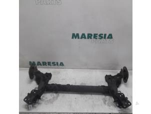 Usagé Arbre entraînement roue avant Peugeot 207 CC (WB) 1.6 16V THP Prix € 149,99 Règlement à la marge proposé par Maresia Parts