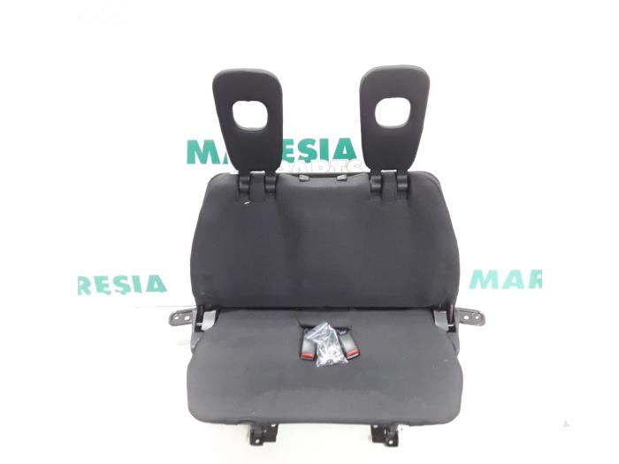 Rear bench seat from a Citroën C-Crosser 2.2 HDiF 16V 2007