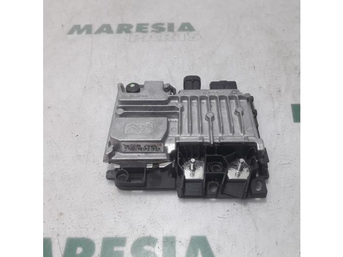 Used Start/Stop computer Citroen DS 3 (SA) 1.2 12V PureTech 130 Price € 59,99 Margin scheme offered by Maresia Parts