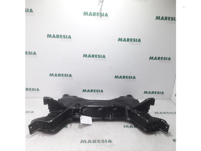Usados Subchasis Peugeot 3008 I (0U/HU) 1.6 HDiF 16V Precio € 50,00 Norma de margen ofrecido por Maresia Parts