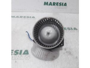 Used Heating and ventilation fan motor Citroen C-Crosser 2.2 HDiF 16V Price € 50,00 Margin scheme offered by Maresia Parts