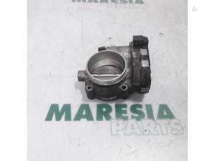 Używane Przepustnica Alfa Romeo Brera (939) 2.2 JTS 16V Cena € 262,50 Procedura marży oferowane przez Maresia Parts