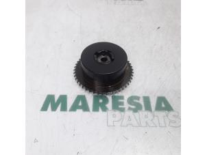 Used Camshaft sprocket Alfa Romeo Brera (939) 2.2 JTS 16V Price € 157,50 Margin scheme offered by Maresia Parts