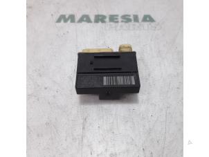 Used Relay Peugeot 3008 I (0U/HU) 1.6 HDiF 16V Price € 35,00 Margin scheme offered by Maresia Parts