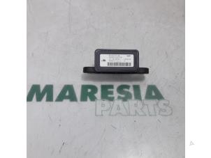 Usagé Ordinateur ESP Citroen C3 Picasso (SH) 1.6 16V VTI 120 Prix € 105,00 Règlement à la marge proposé par Maresia Parts