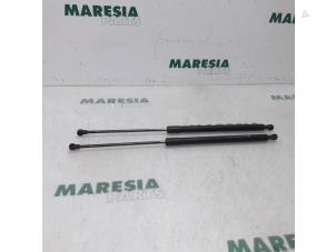 Used Set of tailgate gas struts Citroen C3 Picasso (SH) 1.6 16V VTI 120 Price € 35,00 Margin scheme offered by Maresia Parts