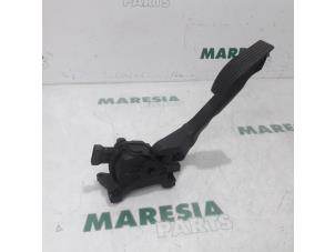 Used Throttle pedal position sensor Fiat 500X (334) 1.6 E-torq 16V Price € 30,00 Margin scheme offered by Maresia Parts