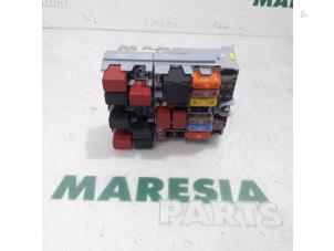 Gebrauchte Sicherungskasten Fiat 500X (334) 1.6 E-torq 16V Preis € 105,00 Margenregelung angeboten von Maresia Parts