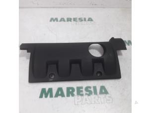 Used Rocker cover Peugeot 308 CC (4B) 1.6 VTI 16V Price € 105,00 Margin scheme offered by Maresia Parts