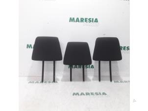 Used Headrest set Citroen C3 Picasso (SH) 1.4 16V VTI 95 Price € 157,50 Margin scheme offered by Maresia Parts