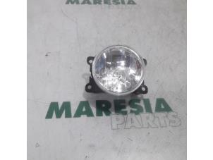 Gebrauchte Nebelscheinwerfer links vorne Citroen C3 Picasso (SH) 1.4 16V VTI 95 Preis € 10,00 Margenregelung angeboten von Maresia Parts