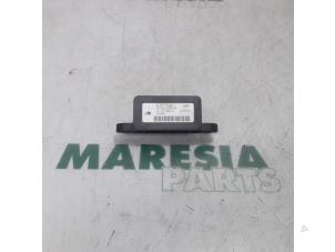 Usagé Ordinateur ESP Citroen C3 Picasso (SH) 1.4 16V VTI 95 Prix € 105,00 Règlement à la marge proposé par Maresia Parts
