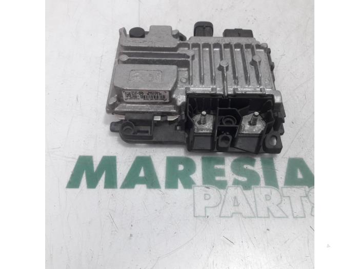 Used Start/Stop computer Peugeot 2008 (CU) 1.2 Vti 12V PureTech 82 Price € 49,99 Margin scheme offered by Maresia Parts