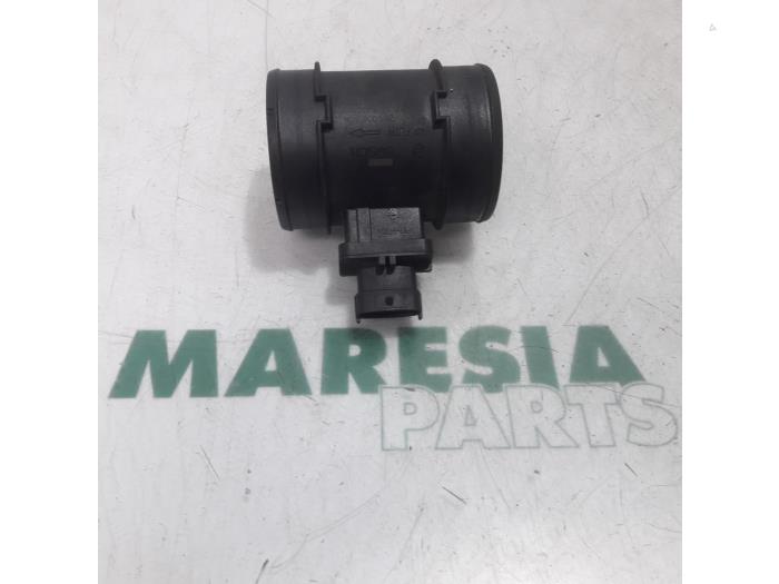 Begagnade Luftflödesmätare Alfa Romeo Giulietta (940) 1.6 JTDm 16V Pris € 25,00 Marginaltabell erbjuds av Maresia Parts