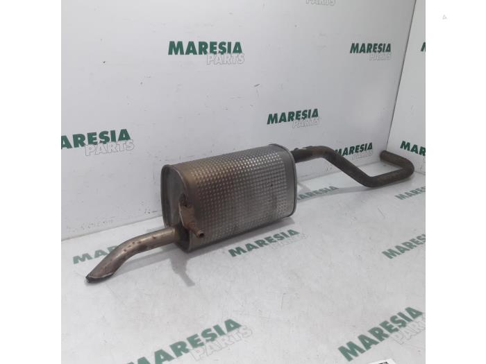 Gebrauchte Auspuff Enddämpfer Peugeot 2008 (CU) 1.2 Vti 12V PureTech 82 Preis € 45,00 Margenregelung angeboten von Maresia Parts